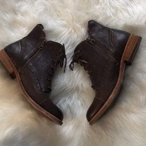 BNWOB lace combat boot